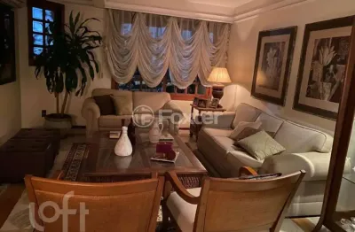 Casa com 4 quartos à venda na rua doutor barbosa gonçalves, 494, chácara das pedras, porto alegre, 246 m2 por r$ 1.750.000