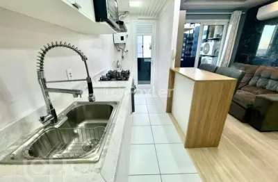 Apartamento com 2 quartos à venda na Rua Brasil, 121, Centro, Canoas, 53 m2 por R$ 383.000