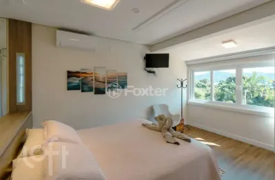 Casa com 4 quartos à venda na avenida jacarandá, 1770, daniela, florianópolis, 222 m2 por r$ 6.000.000