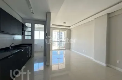 Apartamento com 2 quartos à venda na rua virgilino ferreira de souza, 325, barreiros, são josé, 70 m2 por r$ 690.000