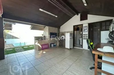 Casa com 3 quartos à venda na rua santos, 736, vila nova, novo hamburgo, 143 m2 por r$ 670.000