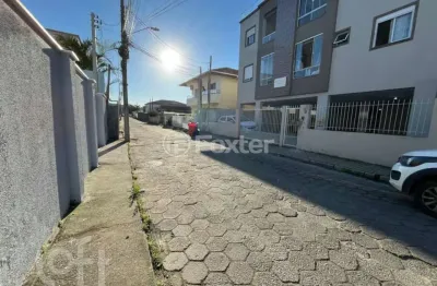 Apartamento com 2 quartos à venda na servidão maria silva ramos, 400, ingleses do rio vermelho, florianópolis, 65 m2 por r$ 359.000