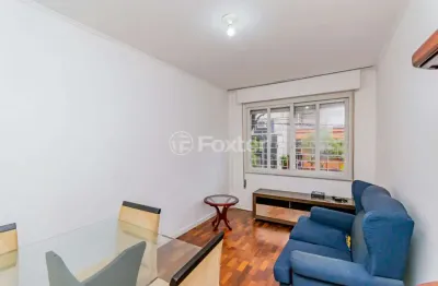 Apartamento com 1 quarto à venda na rua duque de caxias, 300, centro histórico, porto alegre, 44 m2 por r$ 230.000