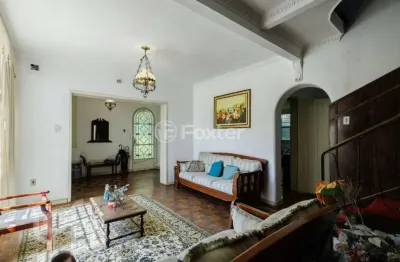 Casa com 3 quartos à venda na rua professor langendonck, 209, petrópolis, porto alegre, 260 m2 por r$ 2.300.000