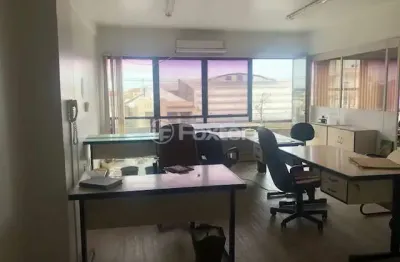Sala comercial com 1 sala à venda na avenida benjamin constant, 1258, são joão, porto alegre, 73 m2 por r$ 200.000