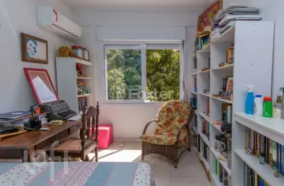 Apartamento com 2 quartos à venda na rua sarmento leite, 843, centro histórico, porto alegre, 69 m2 por r$ 330.000