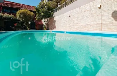 Casa com 3 quartos à venda na rua zamenhoff, 194, são joão, porto alegre, 250 m2 por r$ 1.700.000