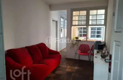 Apartamento com 3 quartos à venda na rua garibaldi, 838, independência, porto alegre, 59 m2 por r$ 390.000
