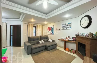 Casa com 3 quartos à venda na rua doutor barcelos, 2312, tristeza, porto alegre, 152 m2 por r$ 750.000