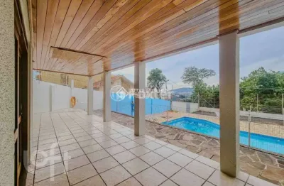 Casa em condomínio fechado com 3 quartos à venda na rua martim afonso, 115, santo antônio, porto alegre, 130 m2 por r$ 617.500