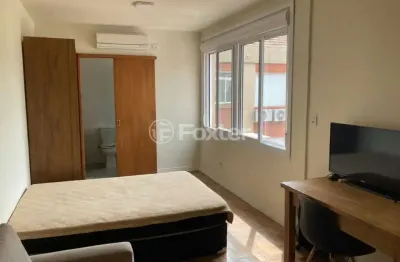 Kitnet / stúdio à venda na rua joão cândido, 59, vila ipiranga, porto alegre, 32 m2 por r$ 210.000