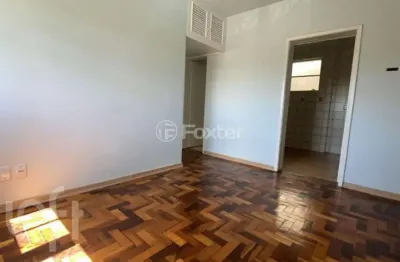 Apartamento com 2 quartos à venda na rua moyses antunes da cunha, 105, santo antônio, porto alegre, 49 m2 por r$ 229.000