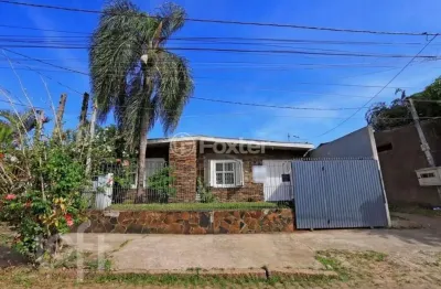 Casa com 3 quartos à venda na rua caetano la porta, 76, rubem berta, porto alegre, 54 m2 por r$ 393.000