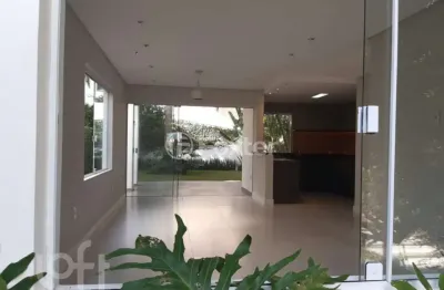 Casa com 2 quartos à venda na servidão águia dourada, 31, campeche, florianópolis, 120 m2 por r$ 1.090.000
