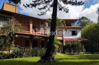 Casa com 4 quartos à venda na servidão iriar, 143, campeche, florianópolis, 300 m2 por r$ 2.900.000