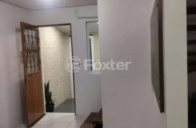 Casa com 2 quartos à venda na rua frei eugênio, 117, são cristóvão, caxias do sul, 65 m2 por r$ 230.000