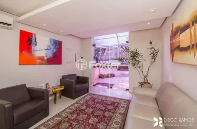 Casa comercial com 3 salas à venda na Rua Marquês do Pombal, 1127, Moinhos de Vento, Porto Alegre, 340 m2 por R$ 1.990.000