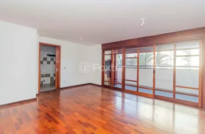 Apartamento com 3 quartos à venda na rua são francisco, 409, santana, porto alegre, 121 m2 por r$ 750.000