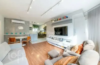 Apartamento com 2 quartos à venda na Avenida Benno Mentz, 1120, Vila Ipiranga, Porto Alegre, 74 m2 por R$ 430.000