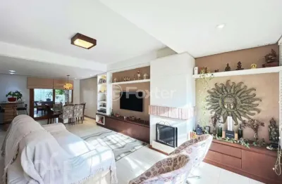 Casa em condomínio fechado com 3 quartos à venda na rua carlos maximiliano fayet, 141, hípica, porto alegre, 157 m2 por r$ 750.000