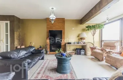 Apartamento com 3 quartos à venda na rua marquês do pombal, 139, moinhos de vento, porto alegre, 161 m2 por r$ 2.350.000