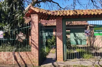 Casa com 4 quartos à venda na avenida orleaes, 400, guarujá, porto alegre, 257 m2 por r$ 750.000