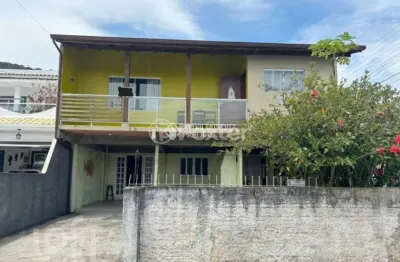 Casa com 4 quartos à venda na rua joão fedoca, 339, pinheira, palhoça, 146 m2 por r$ 395.000