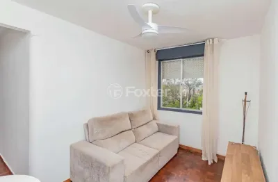 Apartamento com 2 quartos à venda na rua joão mora, 525, camaquã, porto alegre, 47 m2 por r$ 150.000