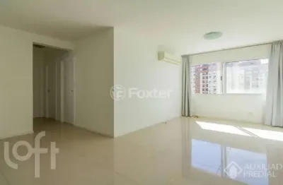 Apartamento com 3 quartos à venda na avenida dom cláudio josé gonçalves ponce de leão, 240, vila ipiranga, porto alegre, 68 m2 por r$ 448.000