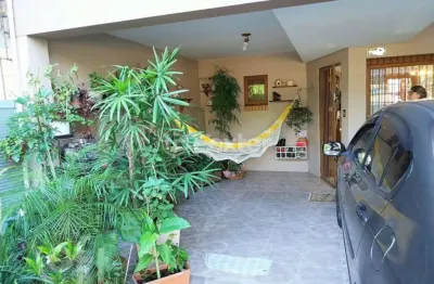 Casa com 3 quartos à venda na rua dos guenoas, 671, guarujá, porto alegre, 135 m2 por r$ 550.000