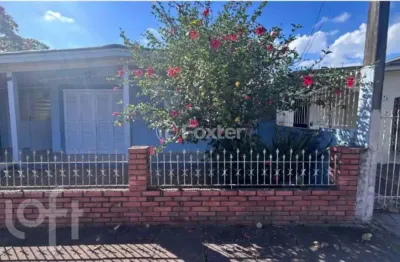 Casa com 2 quartos à venda na rua mário totta, 86, rio branco, são leopoldo, 107 m2 por r$ 390.000