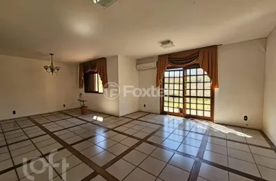 Casa com 4 quartos à venda na rua evangelina porto, 425, vila joão pessoa, porto alegre, 266 m2 por r$ 690.000