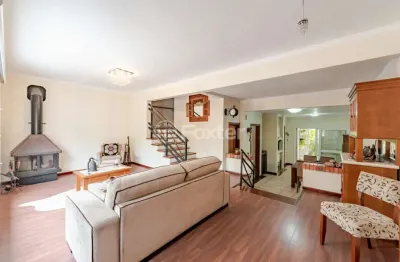 Casa em condomínio fechado com 3 quartos à venda na praça joão bergmann, 257, vila assunção, porto alegre, 210 m2 por r$ 1.250.000