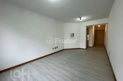 Apartamento com 2 quartos à venda na avenida victor barreto, 2940, centro, canoas, 60 m2 por r$ 200.000