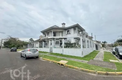 Casa com 3 quartos à venda na rua dinamarca, 275, marechal rondon, canoas, 259 m2 por r$ 1.800.000
