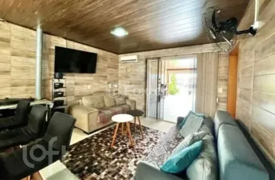 Casa com 4 quartos à venda na rua rainha do mar, 38, estância velha, canoas, 210 m2 por r$ 629.000