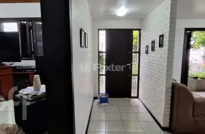 Casa com 3 quartos à venda na rua andreza pinheiro gonçalves da silva, 97, carvoeira, florianópolis, 176 m2 por r$ 2.400.000