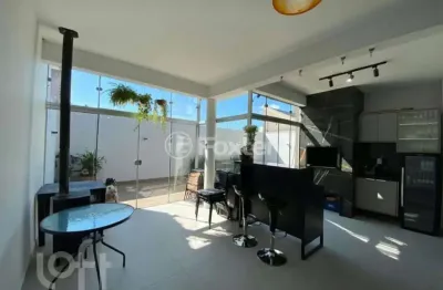 Casa com 3 quartos à venda na rua domingos dorivaldo thiesen, 785, parque da matriz, cachoeirinha, 179 m2 por r$ 1.200.000