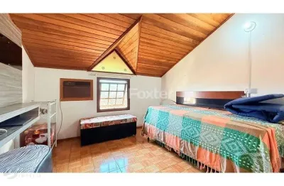 Casa em condomínio fechado com 3 quartos à venda na avenida monte cristo, 100, vila nova, porto alegre, 78 m2 por r$ 214.000