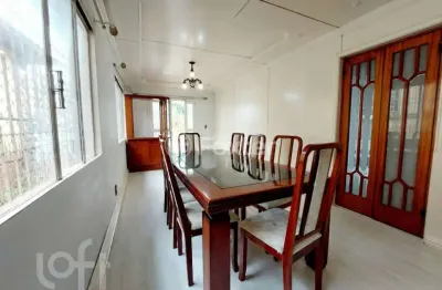 Casa com 3 quartos à venda na rua sarmento leite, 3527, exposição, caxias do sul, 207 m2 por r$ 500.000
