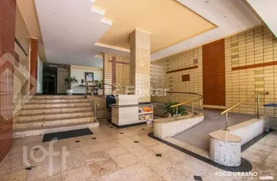 Apartamento com 3 quartos à venda na avenida venâncio aires, 495, santana, porto alegre, 145 m2 por r$ 560.000