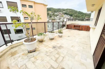 Cobertura com 3 quartos à venda na rua altamiro guimarães, 321, centro, florianópolis, 226 m2 por r$ 2.150.000
