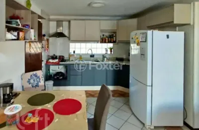 Casa com 4 quartos à venda na avenida astrogildo quadros, 3164, pinheira, palhoça, 160 m2 por r$ 869.000