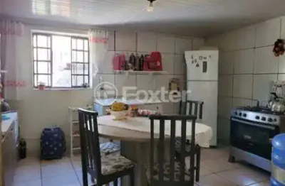 Casa com 2 quartos à venda na rua josé madrid, 59, jardim carvalho, porto alegre, 110 m2 por r$ 160.000