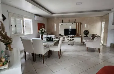 Casa com 5 quartos à venda na rua dom vital, 302, glória, porto alegre, 185 m2 por r$ 1.780.000