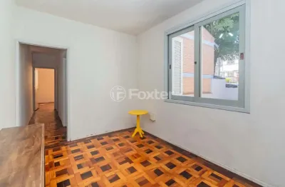 Apartamento com 1 quarto à venda na avenida nova york, 409, auxiliadora, porto alegre, 40 m2 por r$ 240.000
