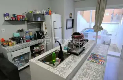 Casa com 2 quartos à venda na rua cento e cinqüenta e quatro, 157, jardim algarve, alvorada, 55 m2 por r$ 250.000