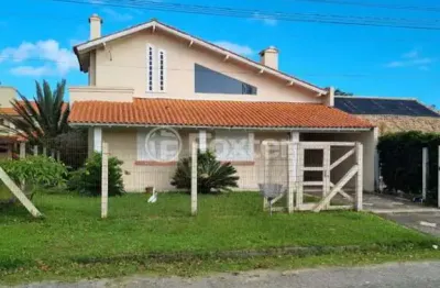Casa com 3 quartos à venda na rua são borja, 2913, centro, imbé, 132 m2 por r$ 680.000