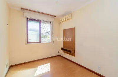 Apartamento com 2 quartos à venda na rua roque calage, 260, passo da areia, porto alegre, 47 m2 por r$ 270.000