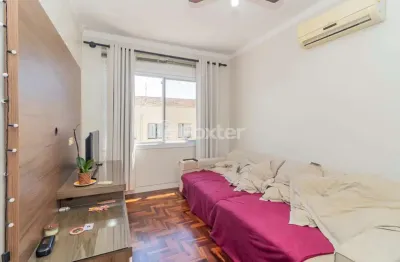 Apartamento com 2 quartos à venda na rua umbú, 1540, cristo redentor, porto alegre, 58 m2 por r$ 250.000
